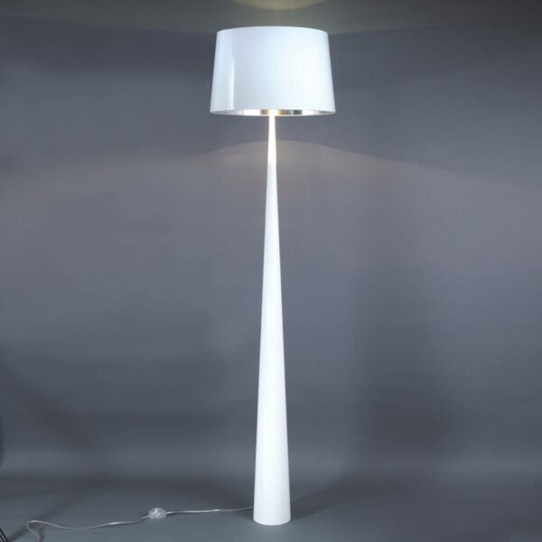 Golvlampa Totem LS med kromfinish, vit